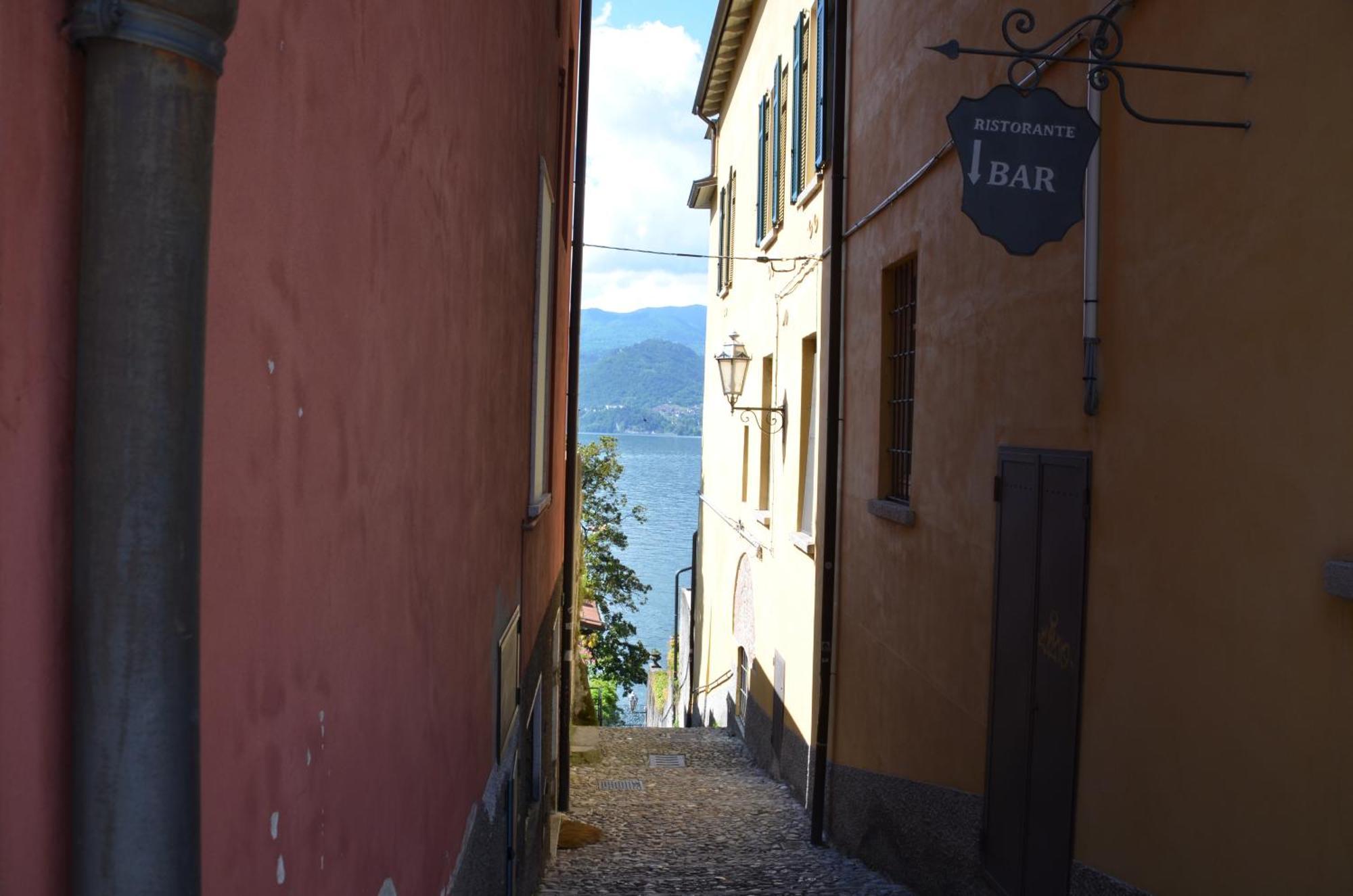 Big Romantic Lake View & Terrace Apartment Lecco Exterior photo