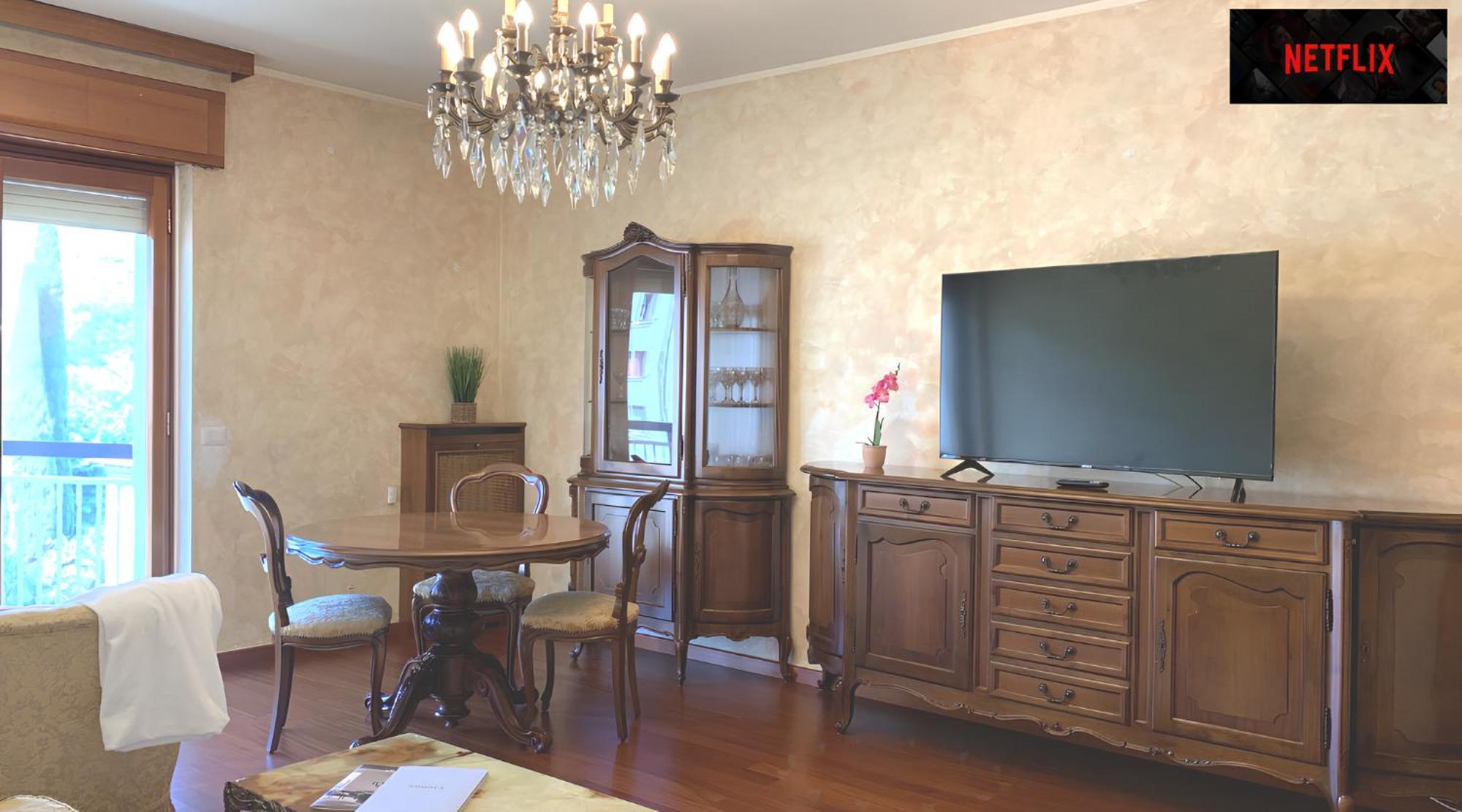 Big Romantic Lake View & Terrace Apartment Lecco Exterior photo